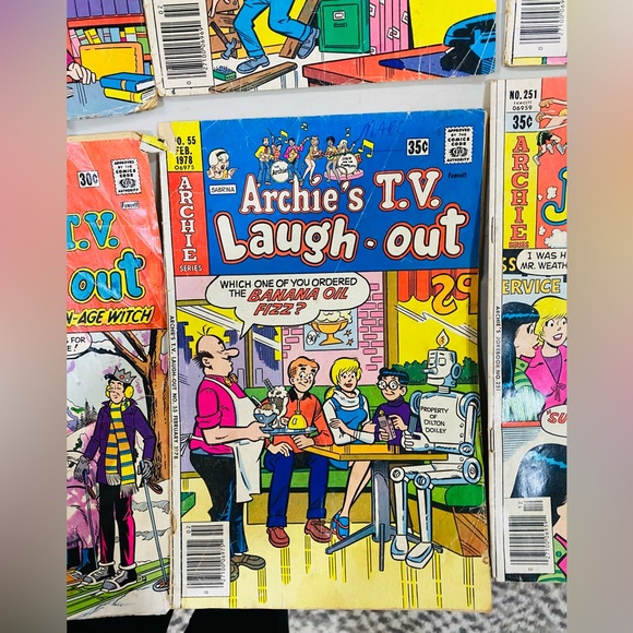 Vintage ARCHIE’S ARCHIE SERIES Collectors Comic Book Lot Of 7 - Picture 4 of 9